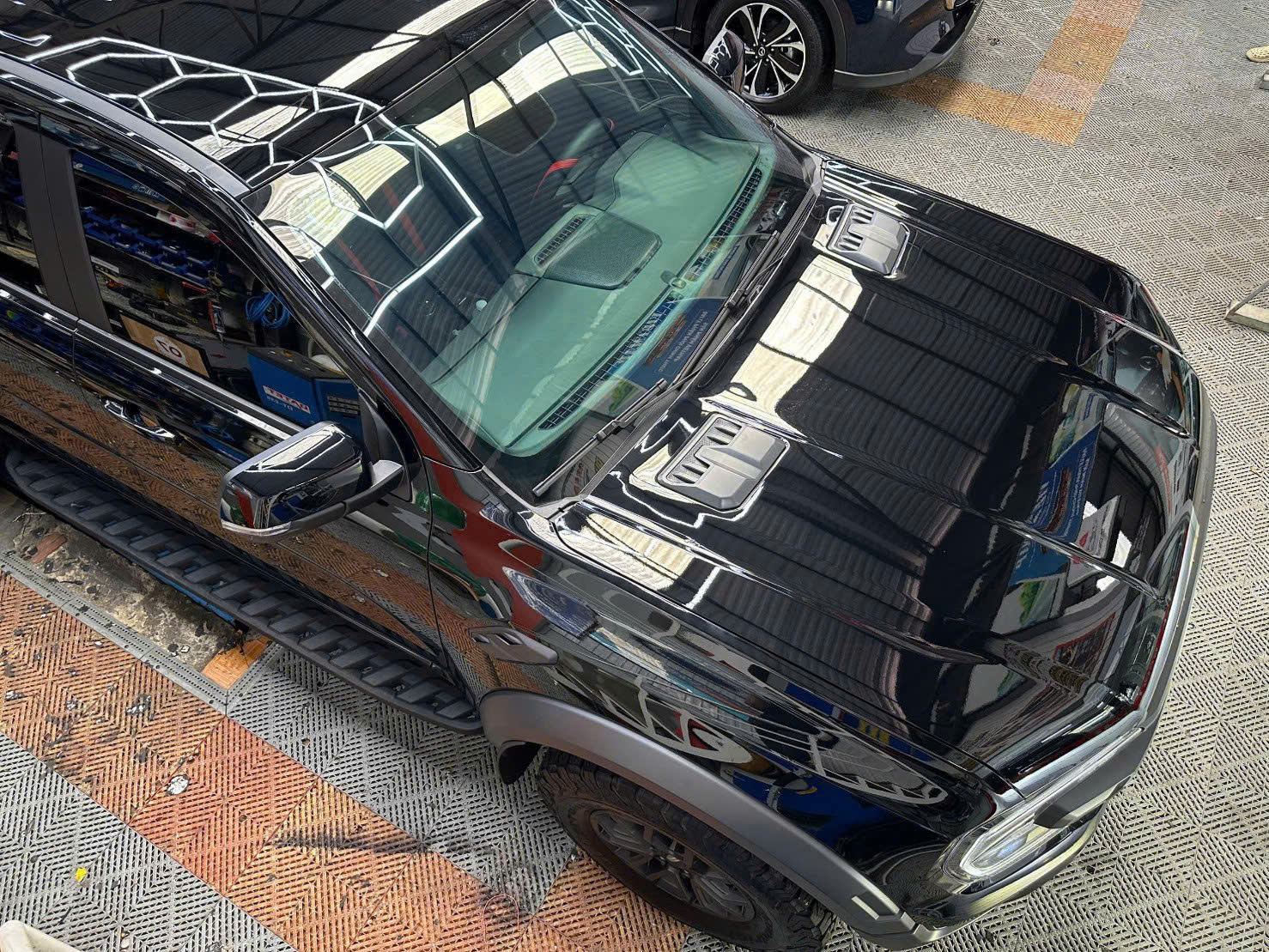Ford Raptor 2026: Bảo Vệ Diện Mạo, Nâng Tầm Hiệu Suất Cùng Minh Quân Car Care Đà Lạt